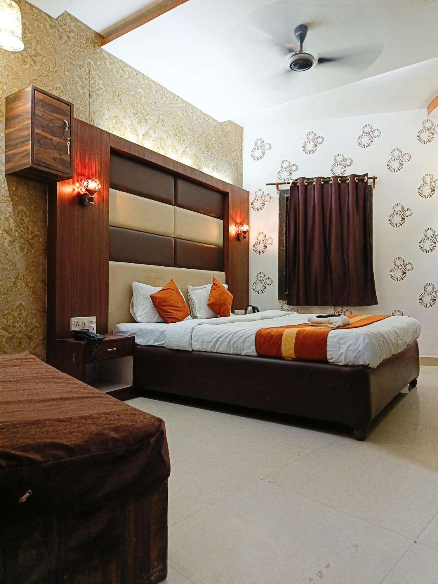 Hotel Diamond Suites Kalkutta Exterior foto